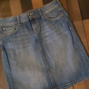🌻4/$20...Denim skirt